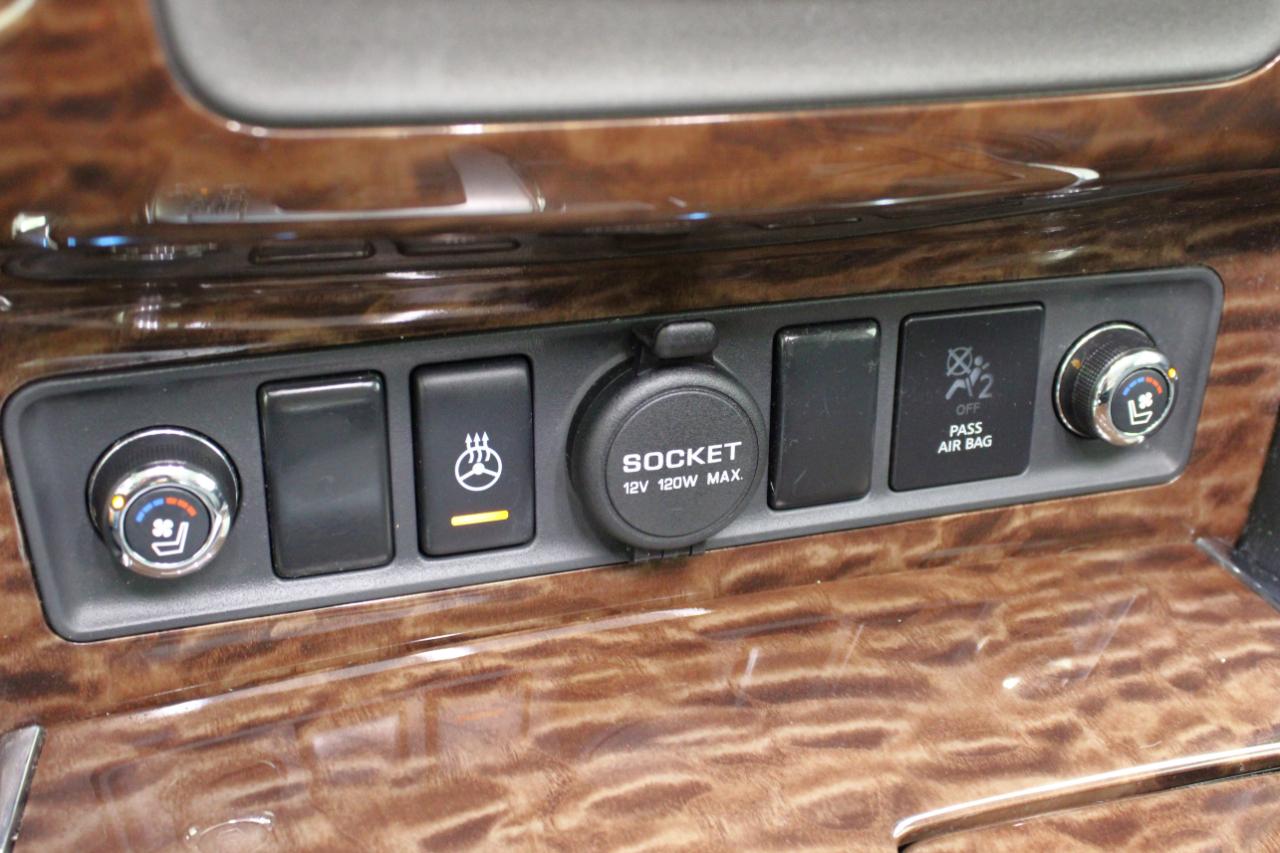 Nissan Armada 4x2 Platinum 2017