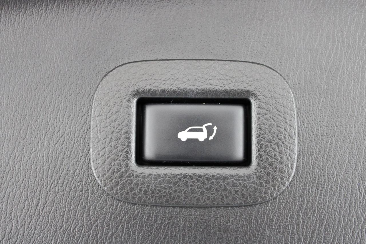 Nissan Armada 4x2 Platinum 2017