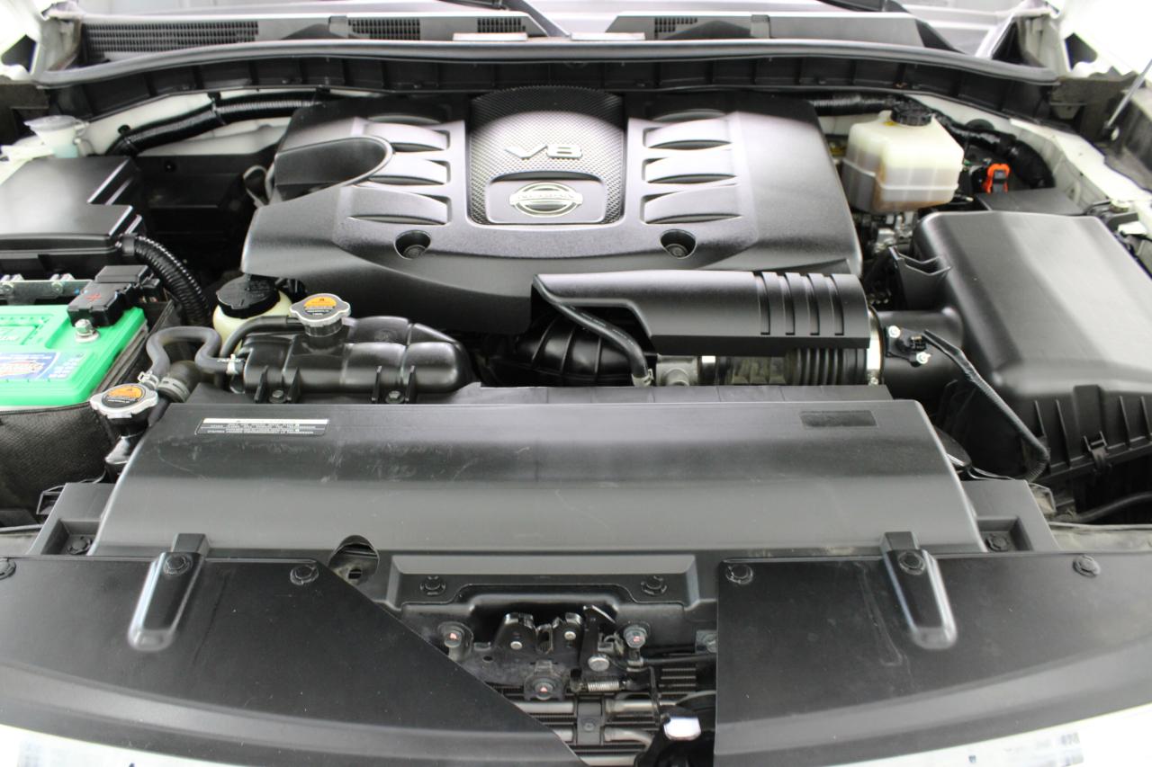 Nissan Armada 4x2 Platinum 2017