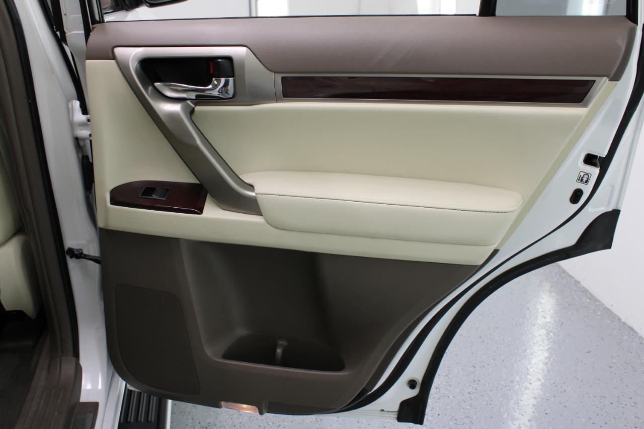 Lexus GX 460 4WD 4dr 2014