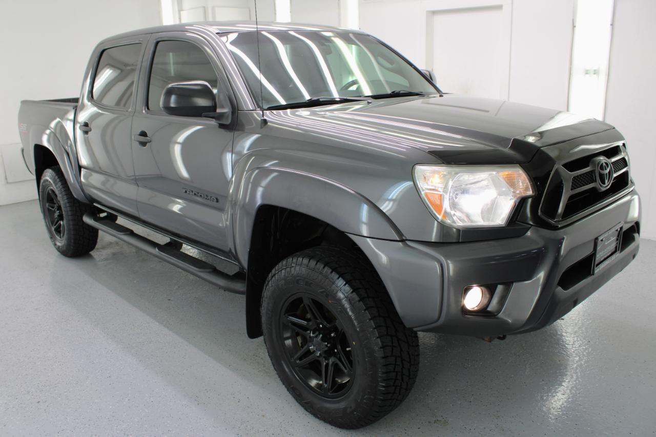 Toyota Tacoma 4WD Double Cab V6 MT (Natl) 2014