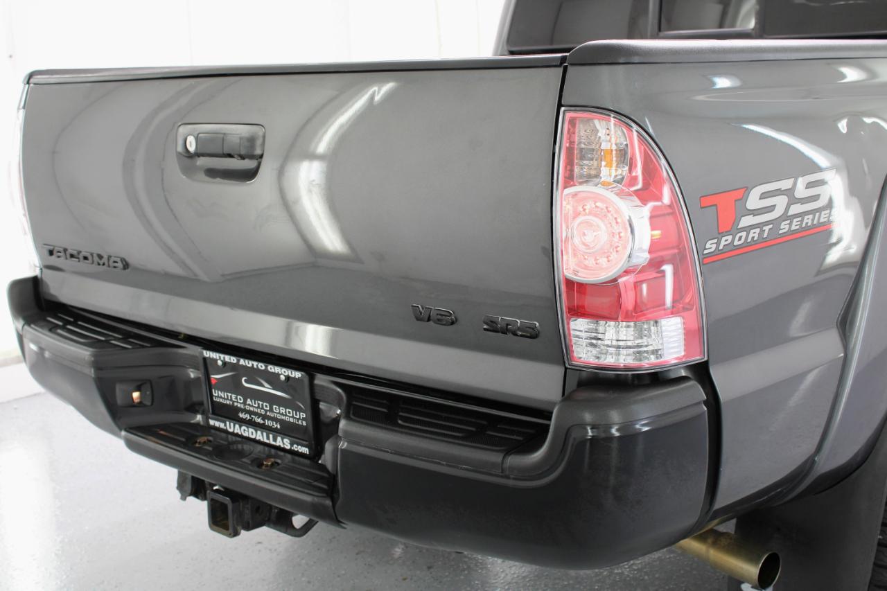Toyota Tacoma 4WD Double Cab V6 MT (Natl) 2014