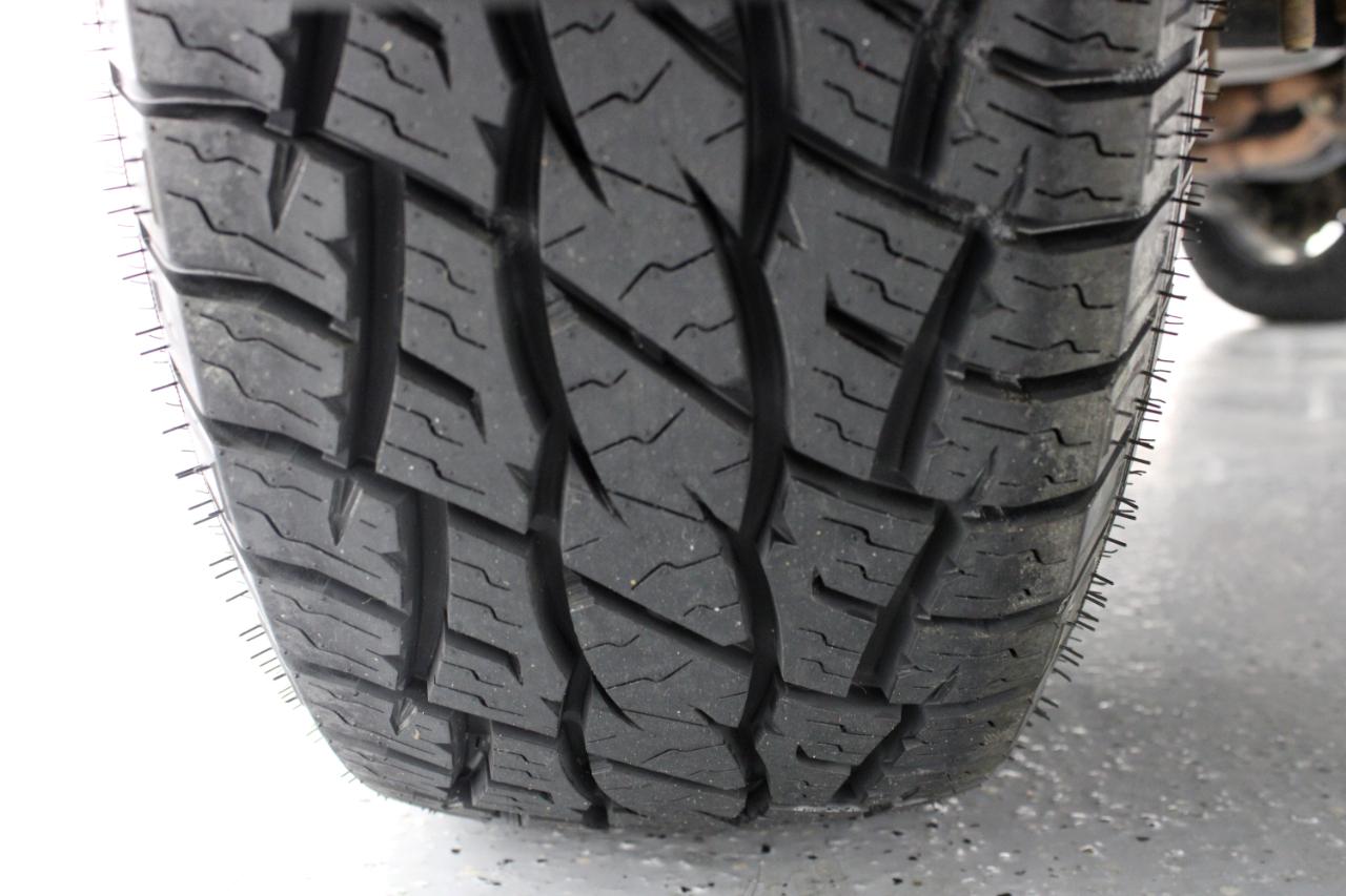 Toyota Tacoma 4WD Double Cab V6 MT (Natl) 2014