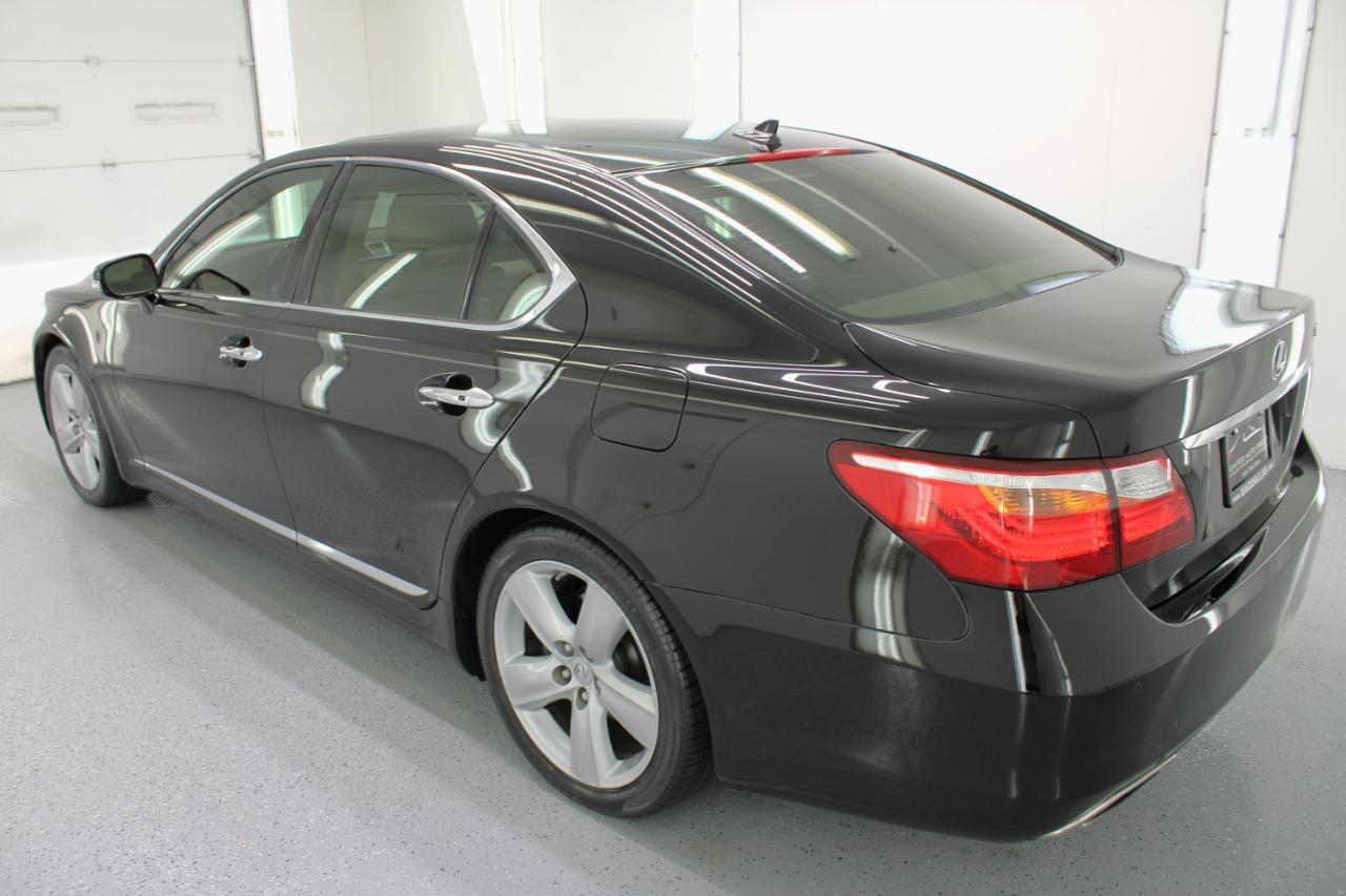 Lexus LS 460 4dr Sdn RWD 2012