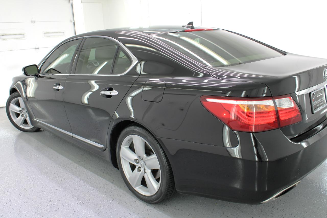 Lexus LS 460 4dr Sdn RWD 2012