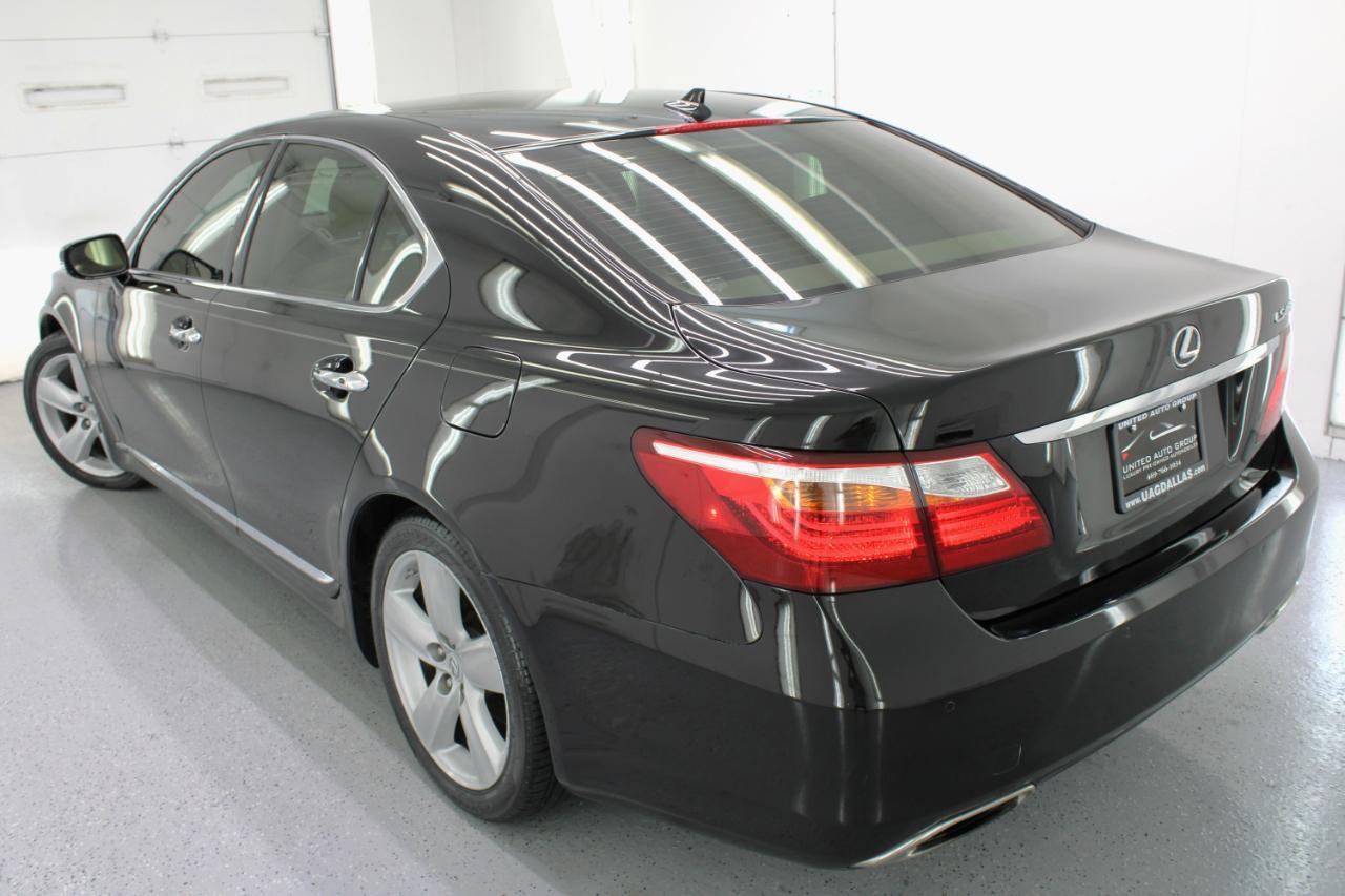 Lexus LS 460 4dr Sdn RWD 2012