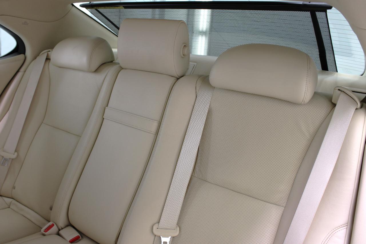 Lexus LS 460 4dr Sdn RWD 2012