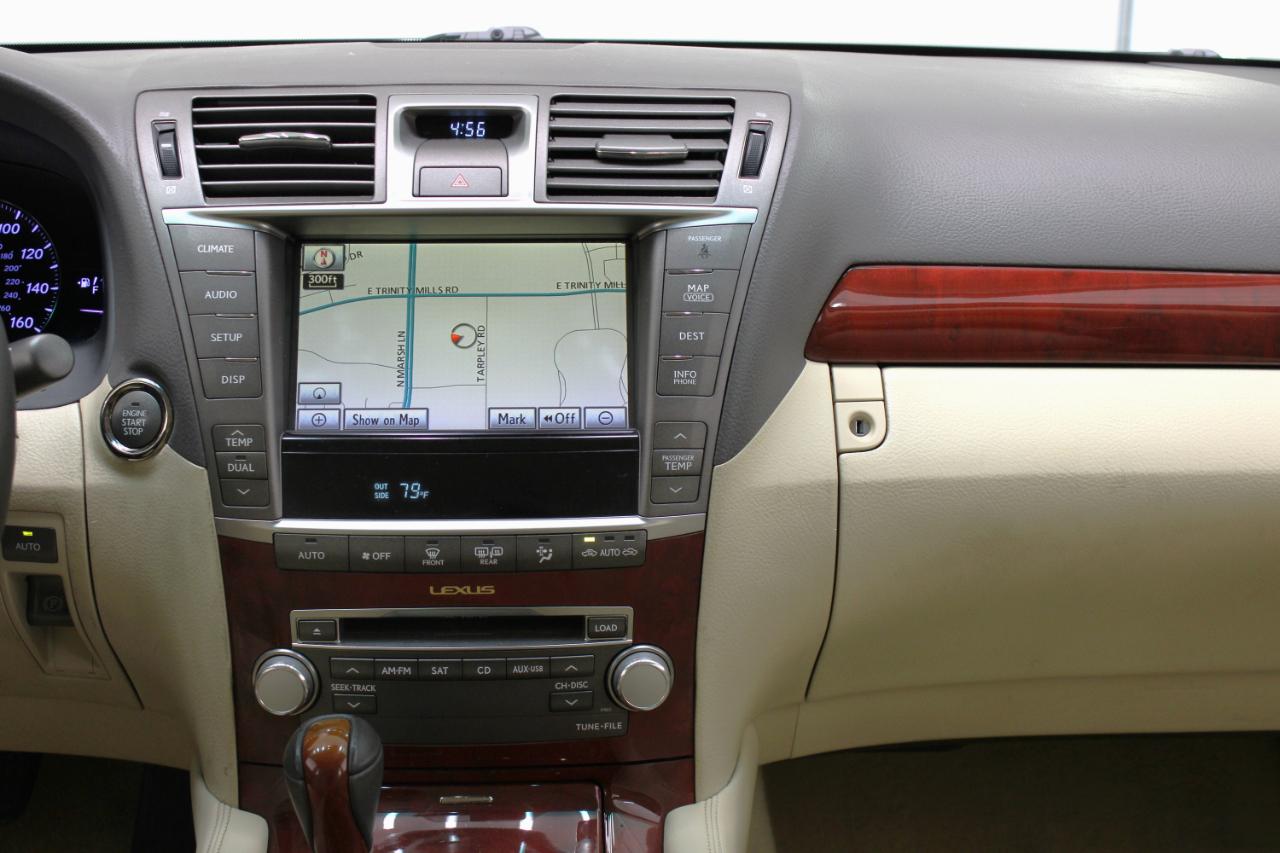 Lexus LS 460 4dr Sdn RWD 2012