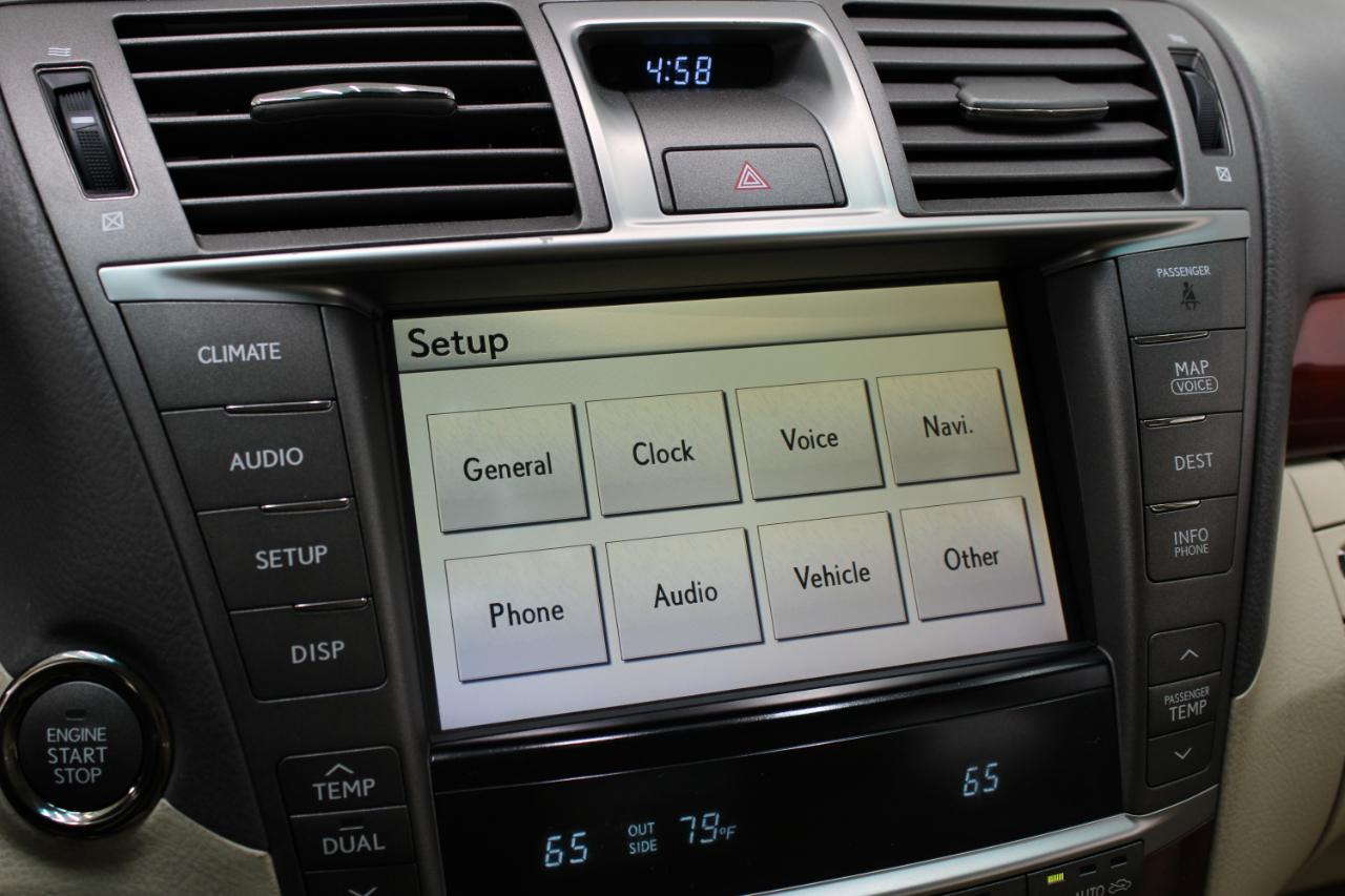 Lexus LS 460 4dr Sdn RWD 2012