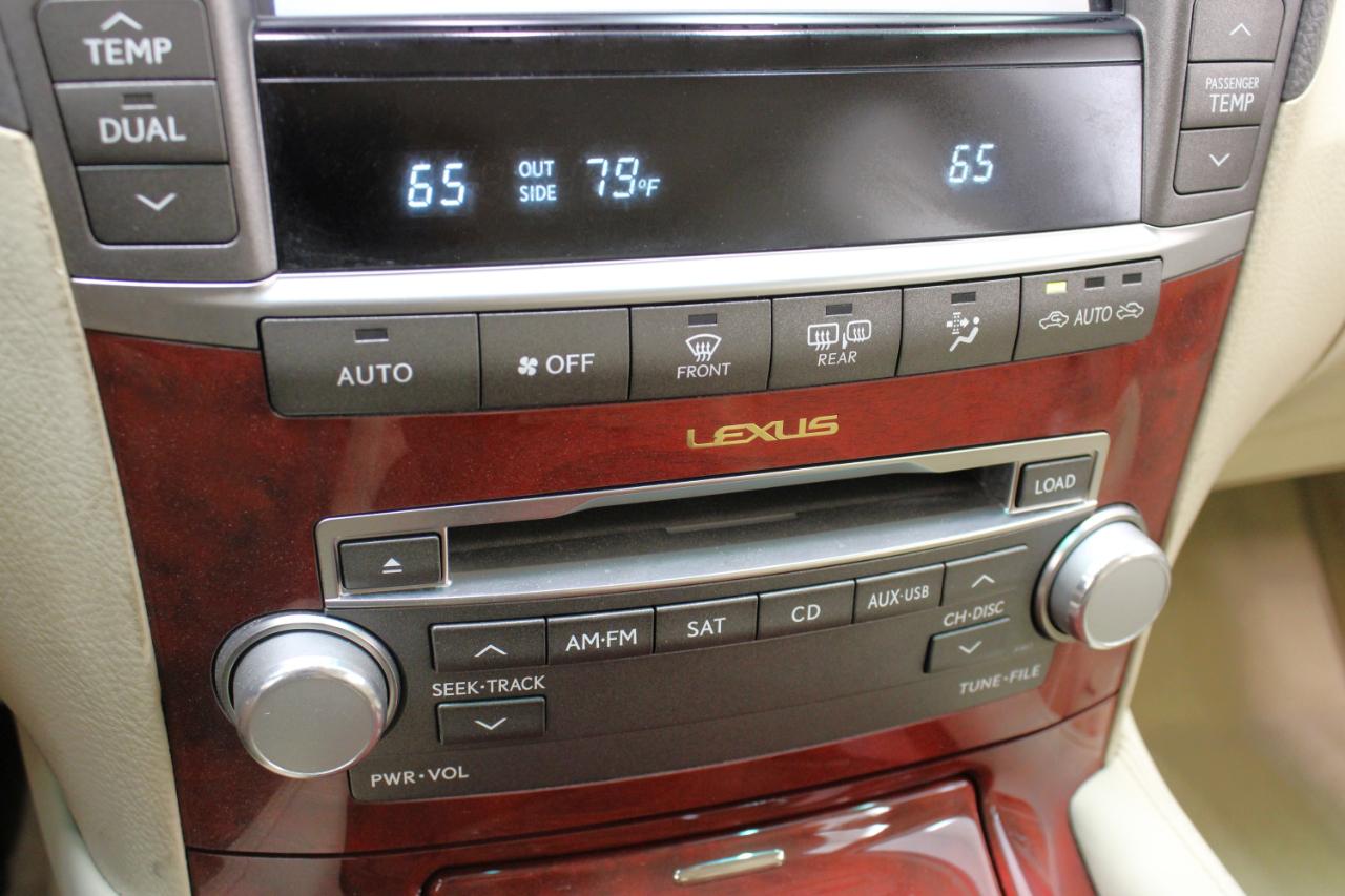 Lexus LS 460 4dr Sdn RWD 2012