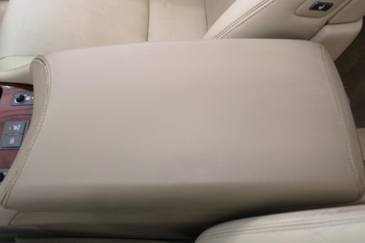 Lexus LS 460 4dr Sdn RWD 2012
