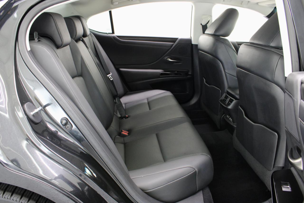 Lexus ES 350 Premium 2022