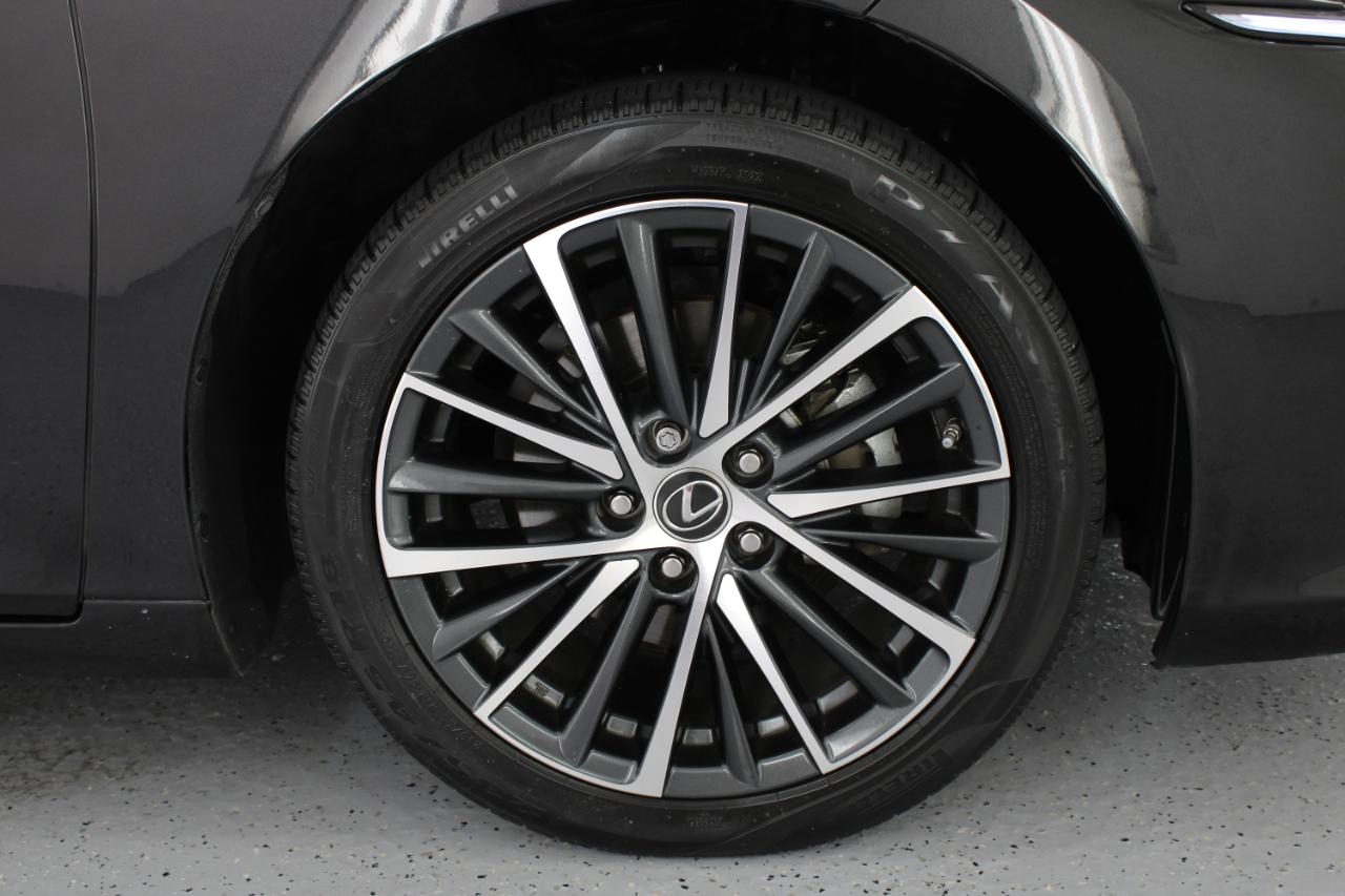Lexus ES 350 Premium 2022