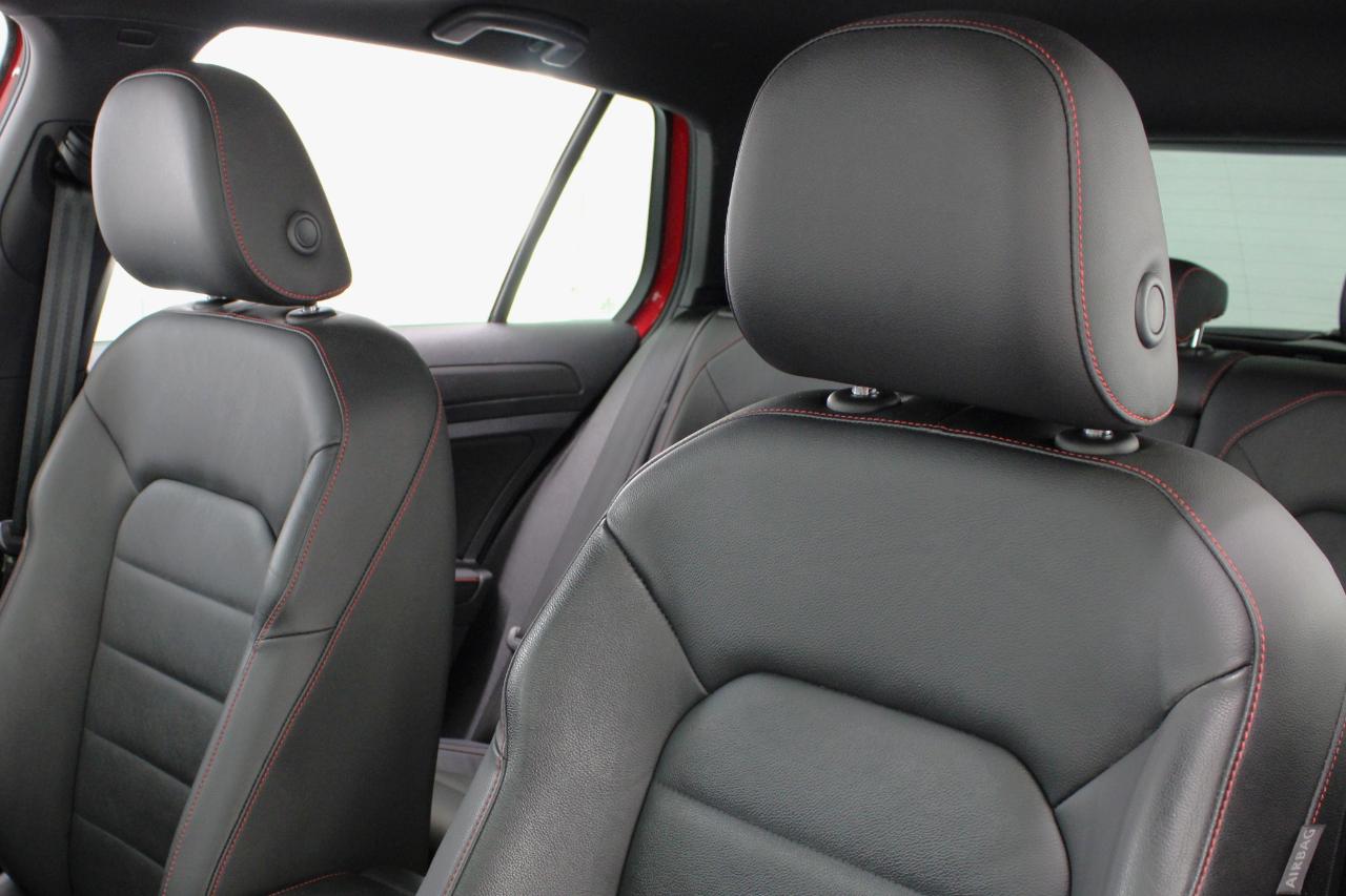 Volkswagen Golf GTI 2dr HB DSG SE 2021