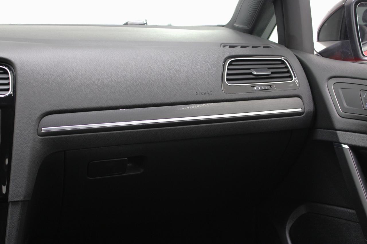 Volkswagen Golf GTI 2dr HB DSG SE 2021