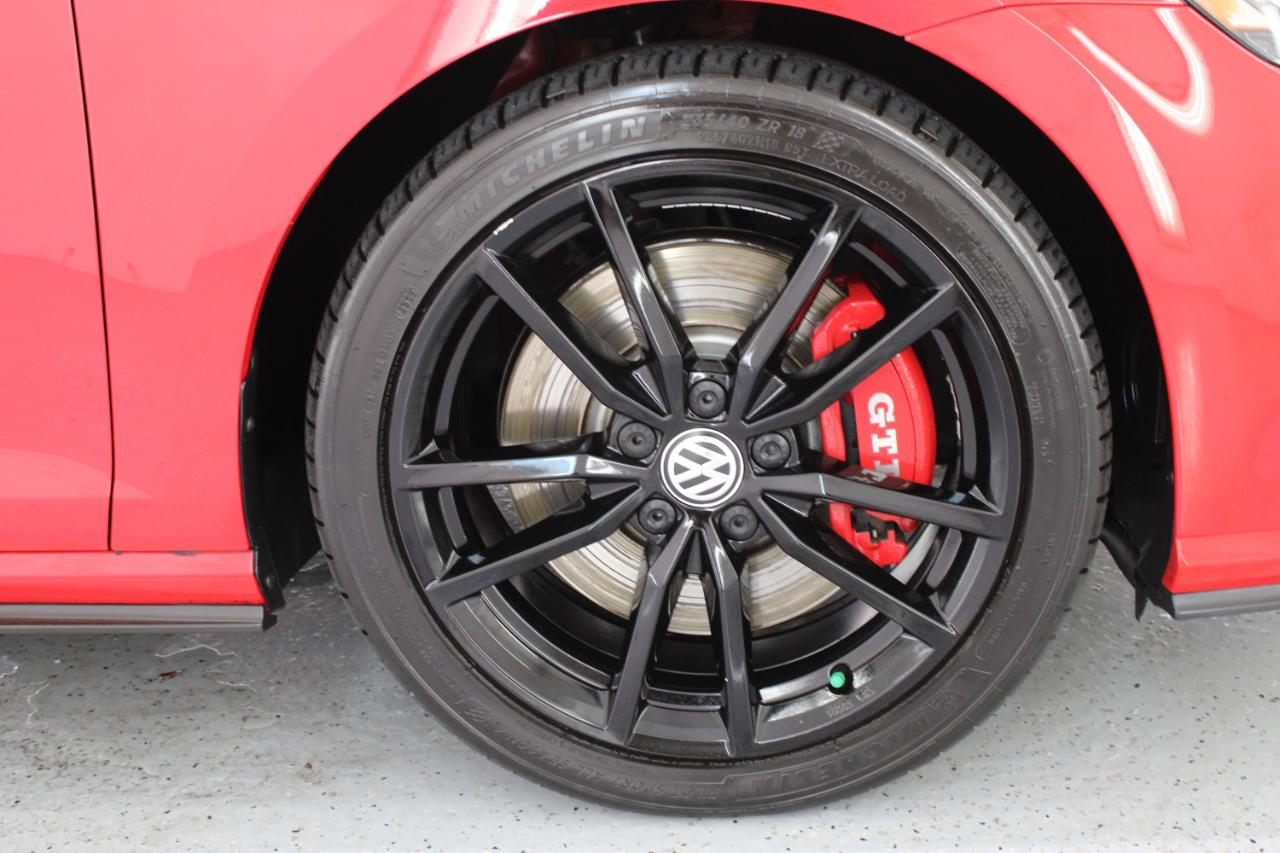 Volkswagen Golf GTI 2dr HB DSG SE 2021
