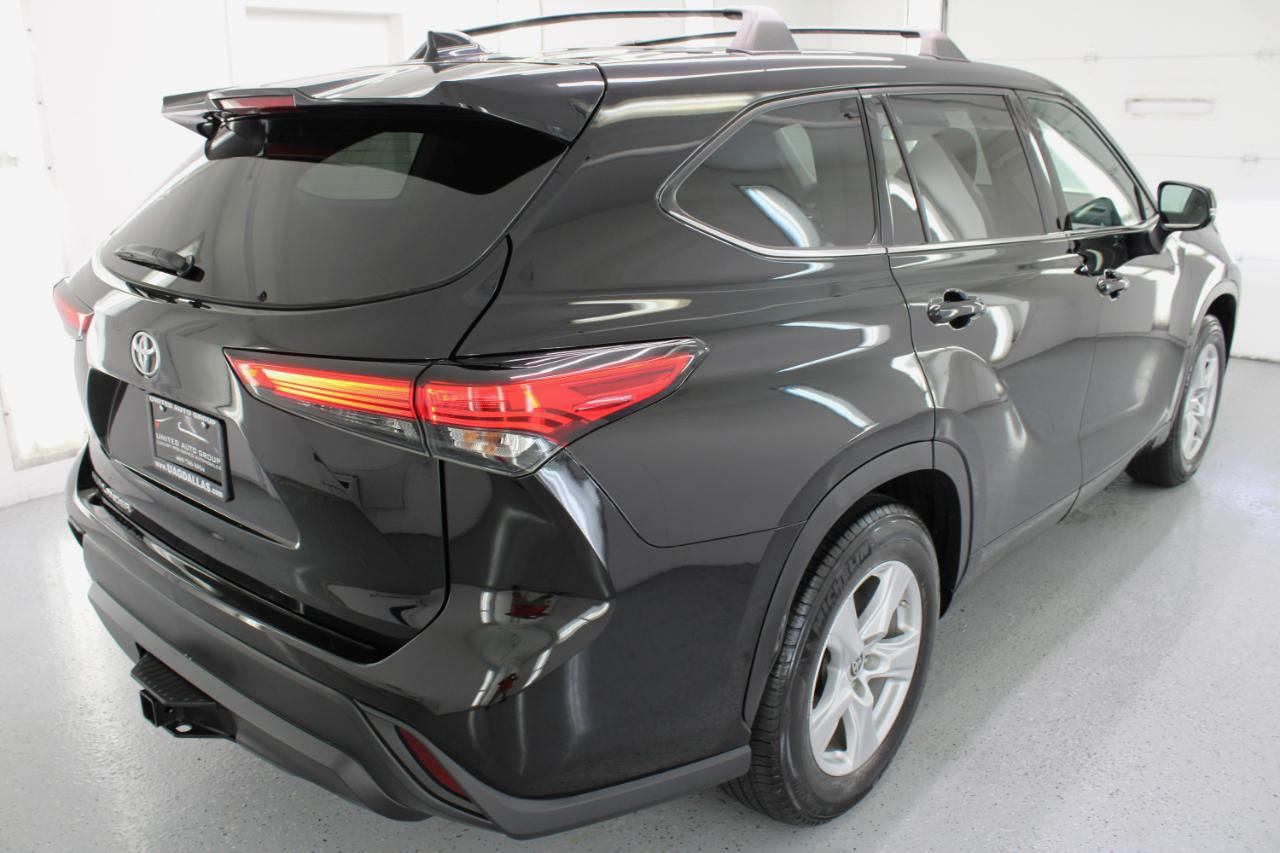 Toyota Highlander L FWD (Natl) 2021