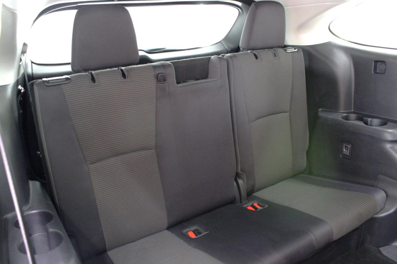 Toyota Highlander L FWD (Natl) 2021