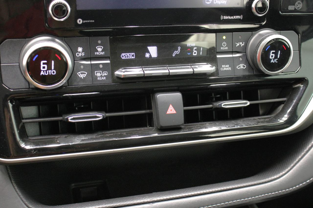 Toyota Highlander L FWD (Natl) 2021