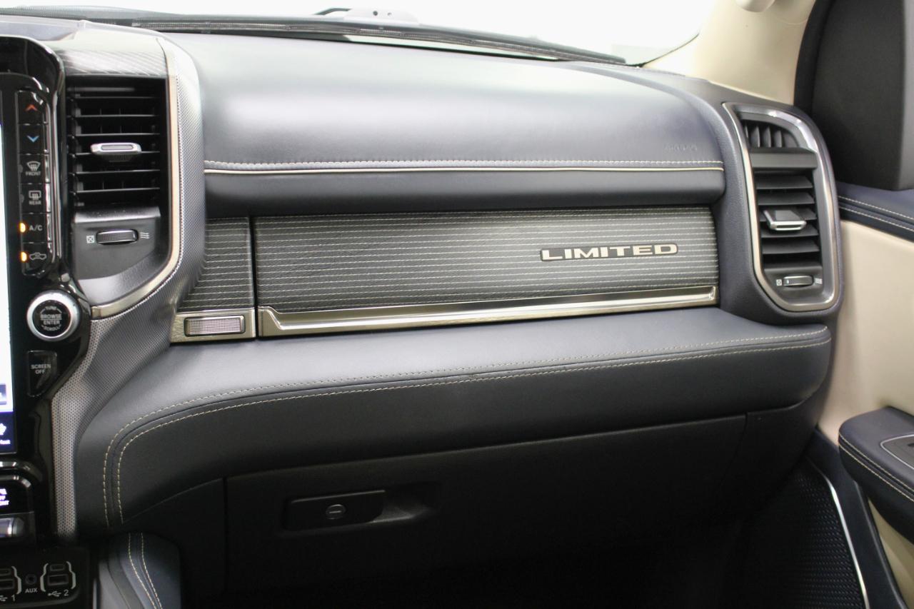RAM 1500 Limited 4x4 Crew Cab 5'7" Box 2019
