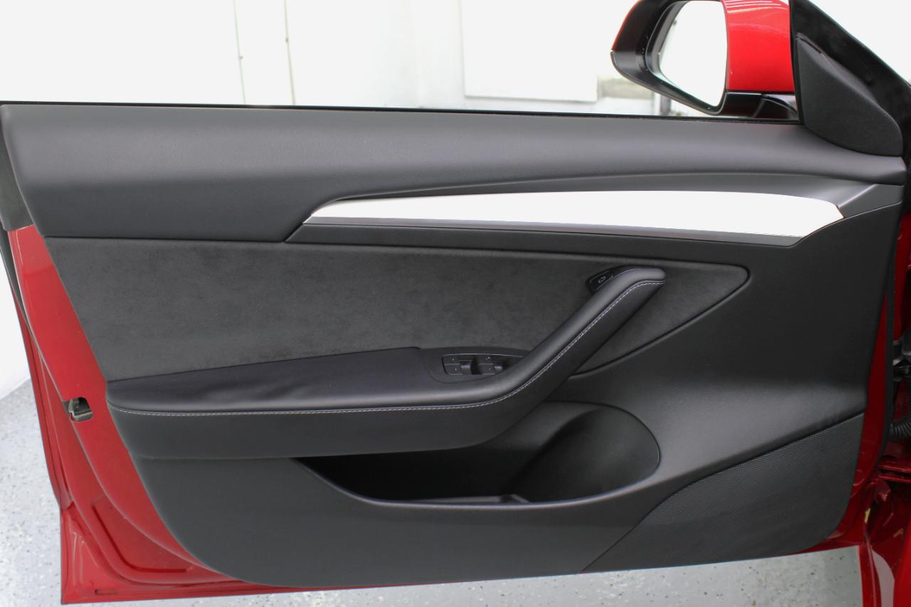 Tesla Model 3 Standard Range Plus RWD 2021