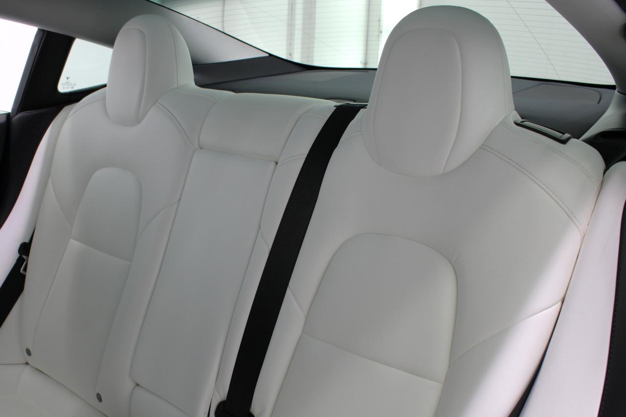 Tesla Model 3 Standard Range Plus RWD 2021