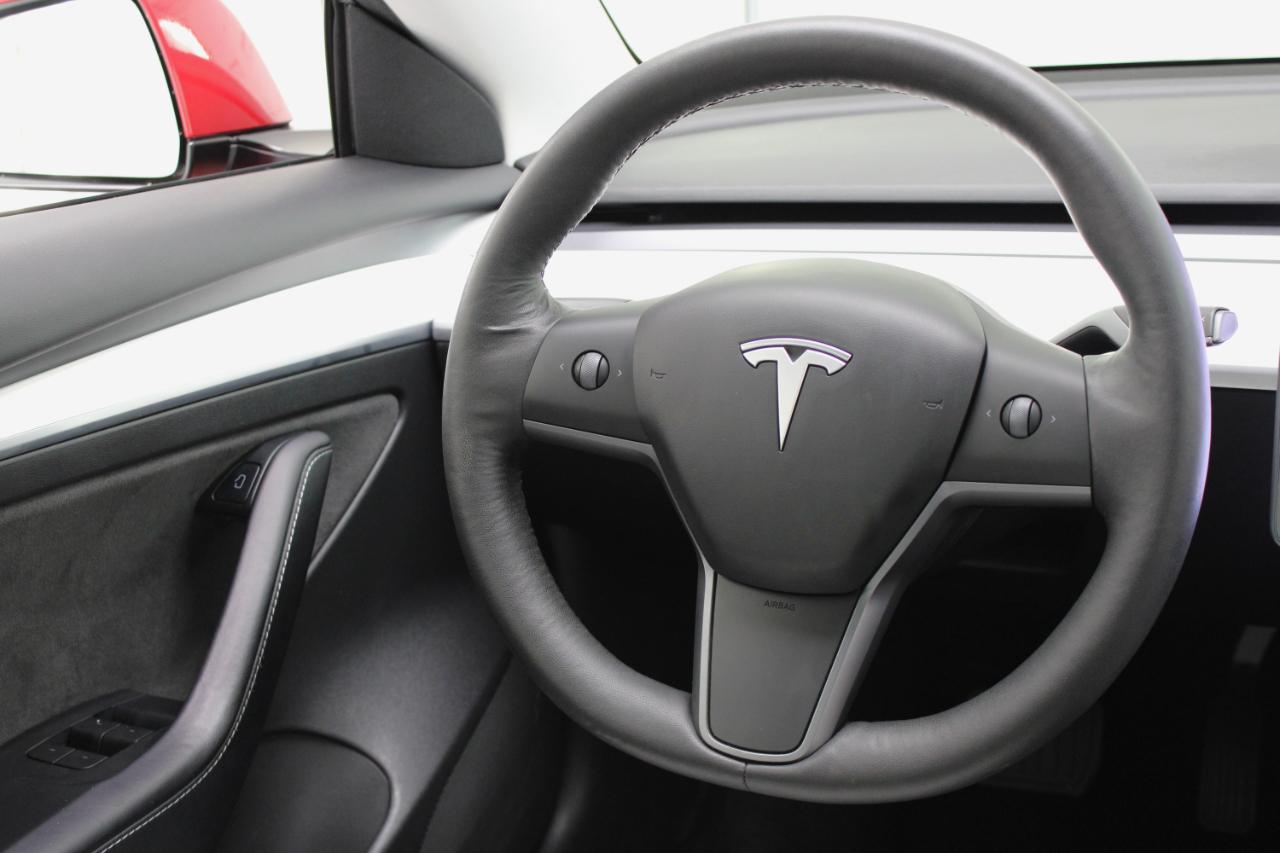 Tesla Model 3 Standard Range Plus RWD 2021