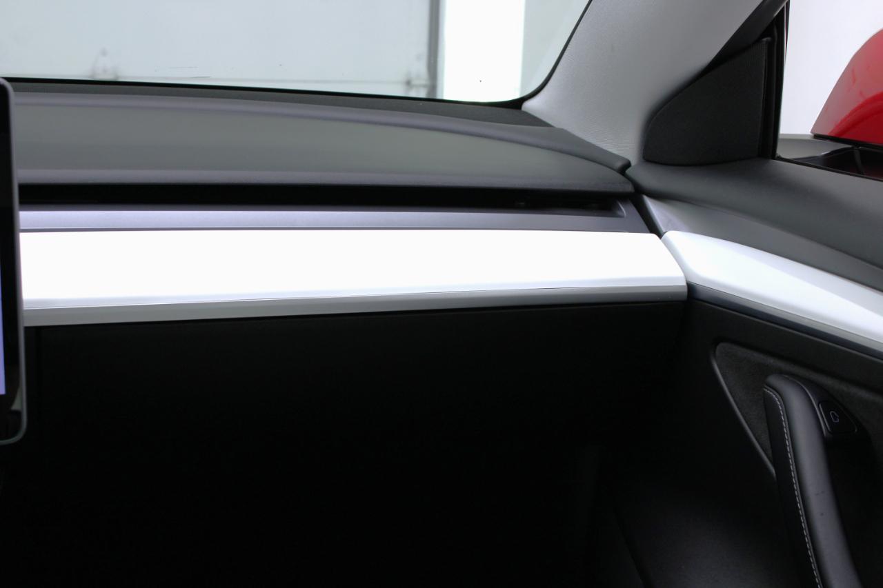 Tesla Model 3 Standard Range Plus RWD 2021