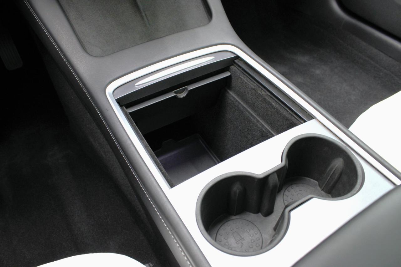 Tesla Model 3 Standard Range Plus RWD 2021