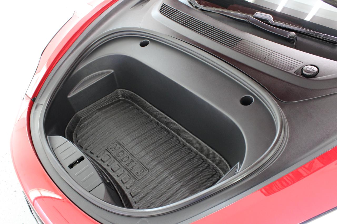 Tesla Model 3 Standard Range Plus RWD 2021