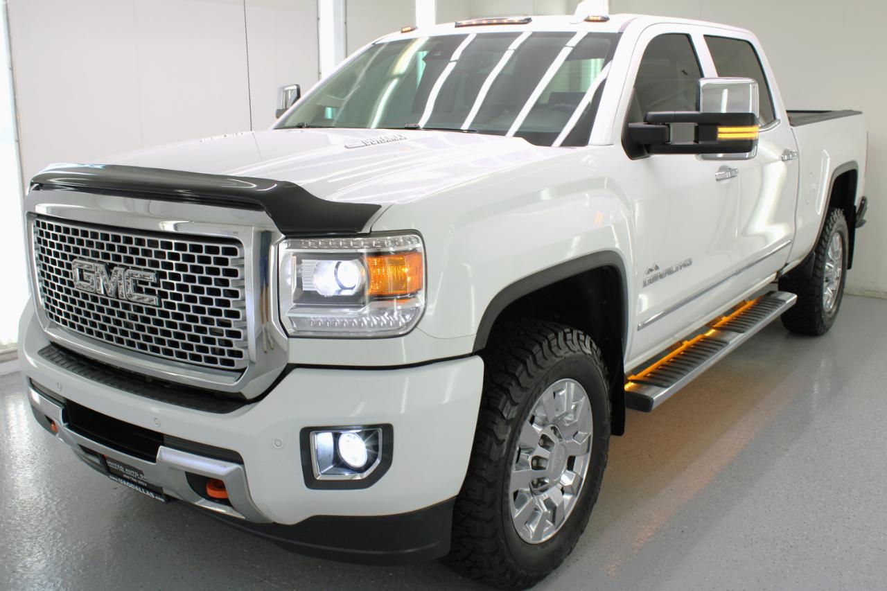 GMC Sierra 2500HD 4WD Crew Cab 153.7" Denali 2016