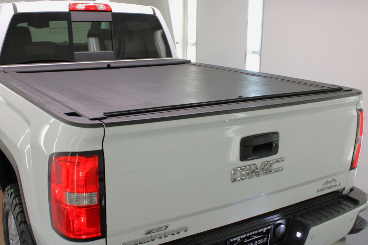 GMC Sierra 2500HD 4WD Crew Cab 153.7" Denali 2016