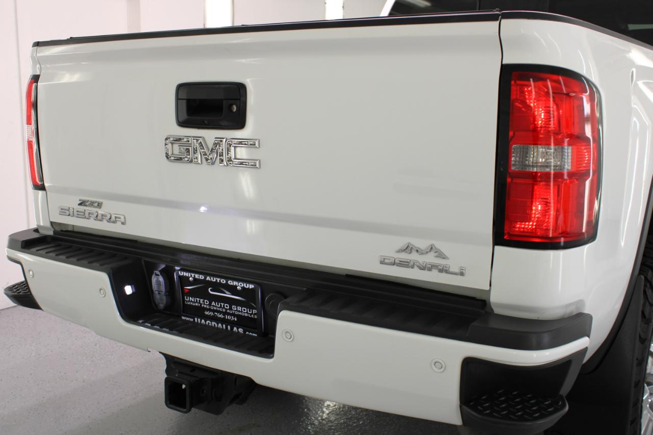 GMC Sierra 2500HD 4WD Crew Cab 153.7" Denali 2016