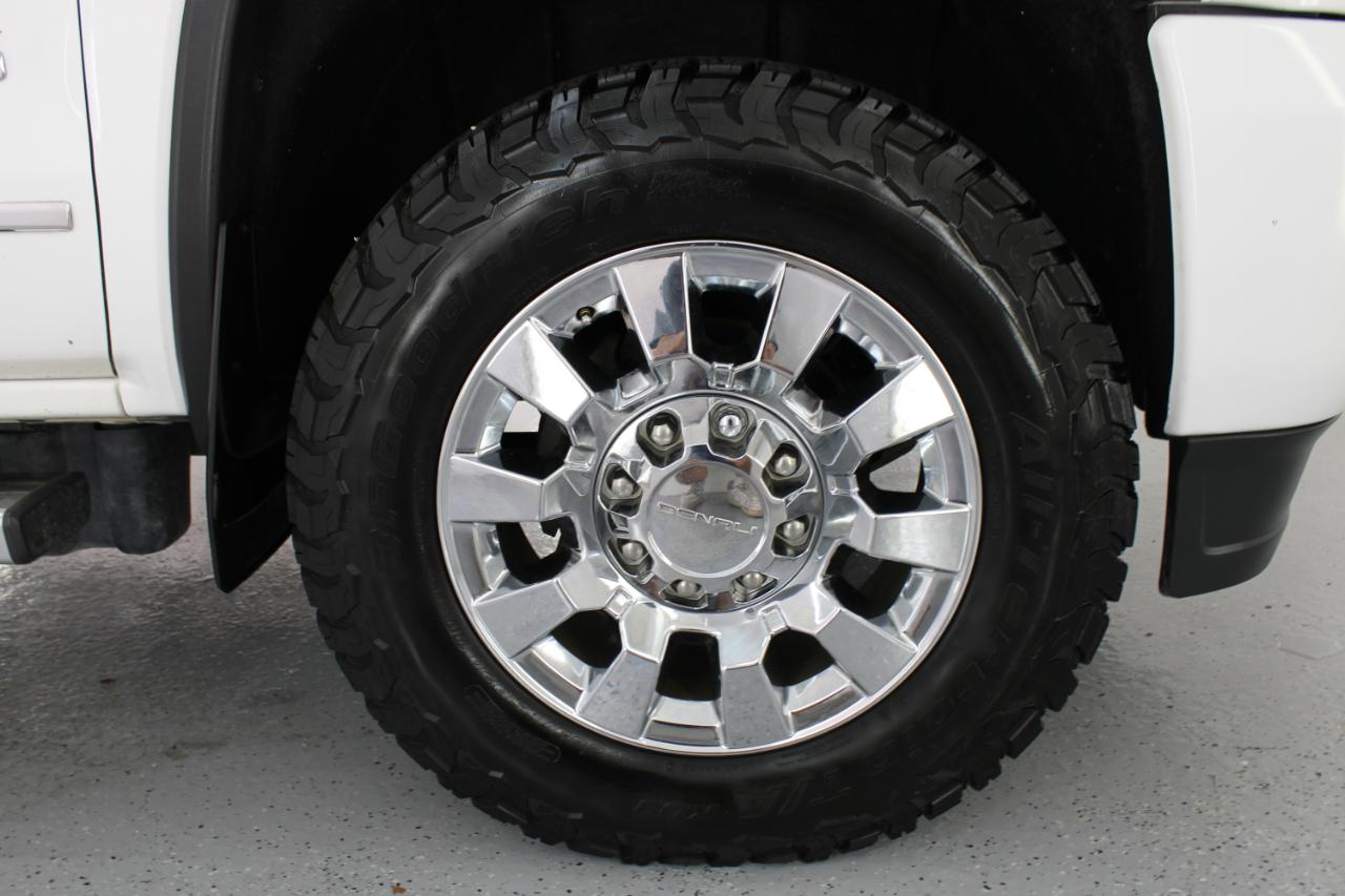 GMC Sierra 2500HD 4WD Crew Cab 153.7" Denali 2016