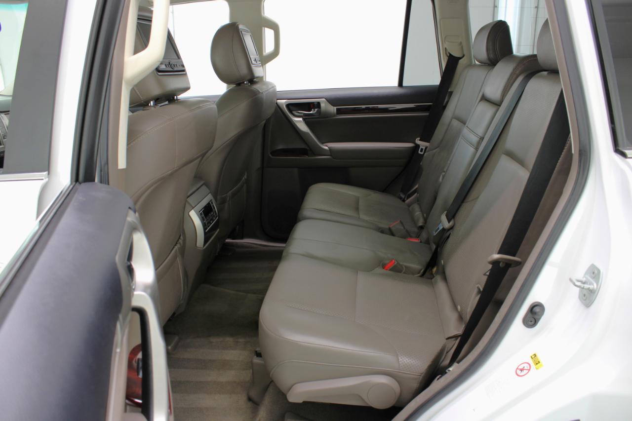 Lexus GX 460 4WD 4dr Premium 2012