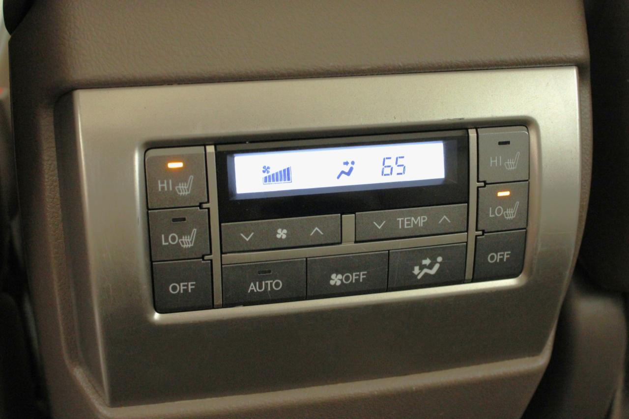 Lexus GX 460 4WD 4dr Premium 2012