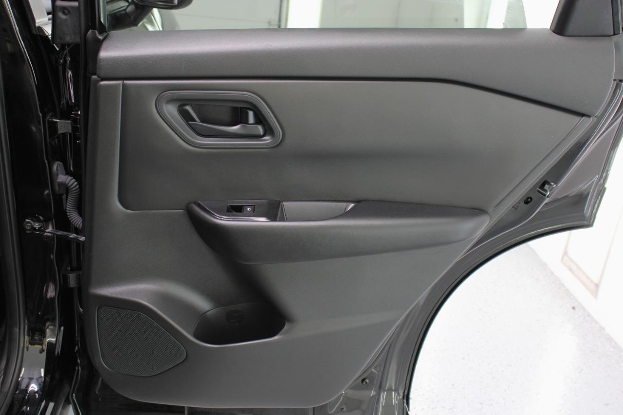Nissan Rogue FWD S 2024