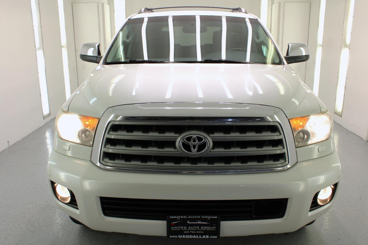 Toyota Sequoia 4WD 5.7L FFV Platinum (Natl) 2012