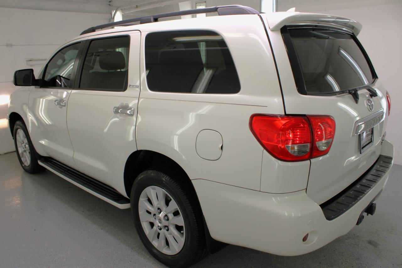 Toyota Sequoia 4WD 5.7L FFV Platinum (Natl) 2012