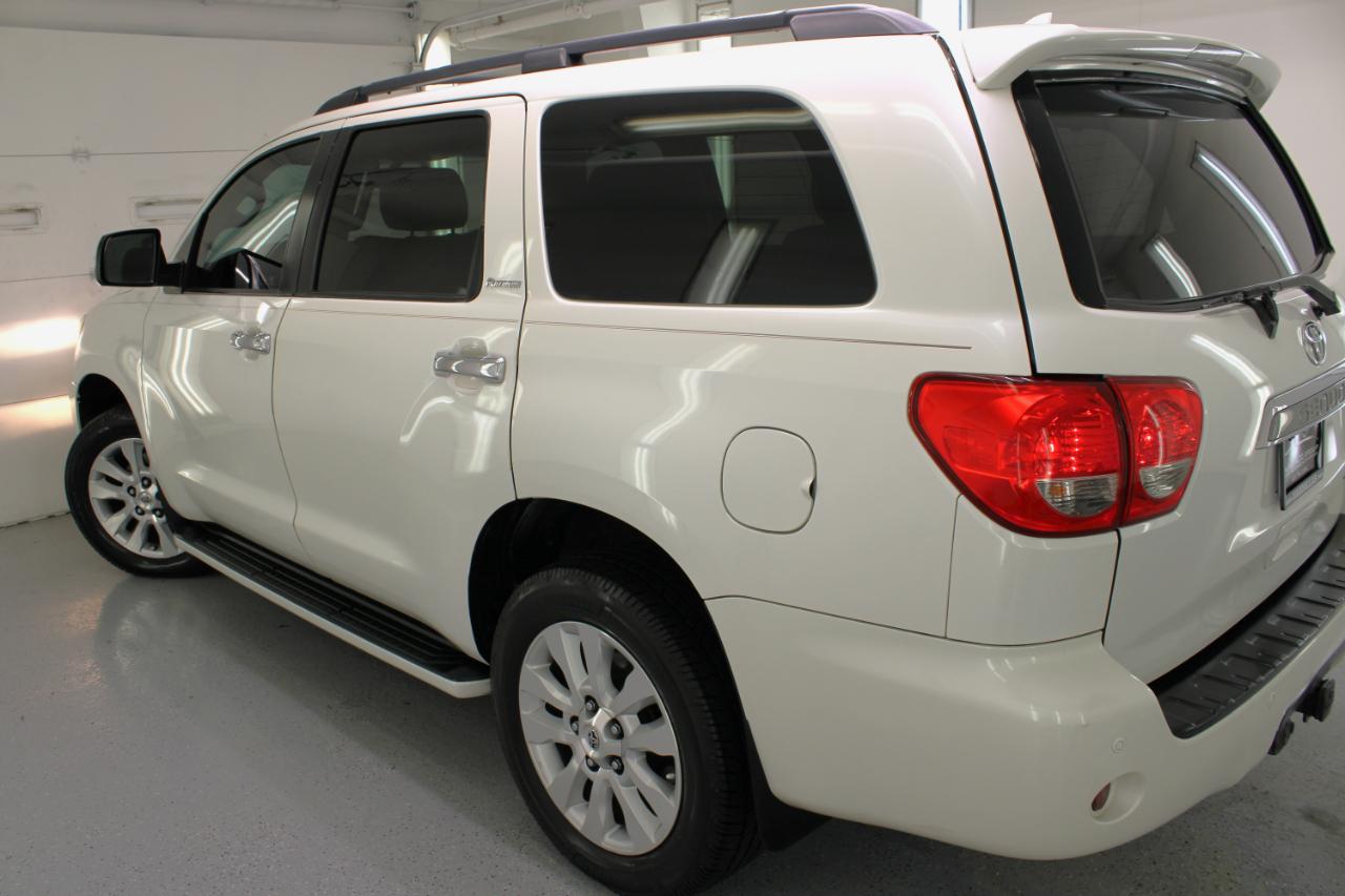 Toyota Sequoia 4WD 5.7L FFV Platinum (Natl) 2012