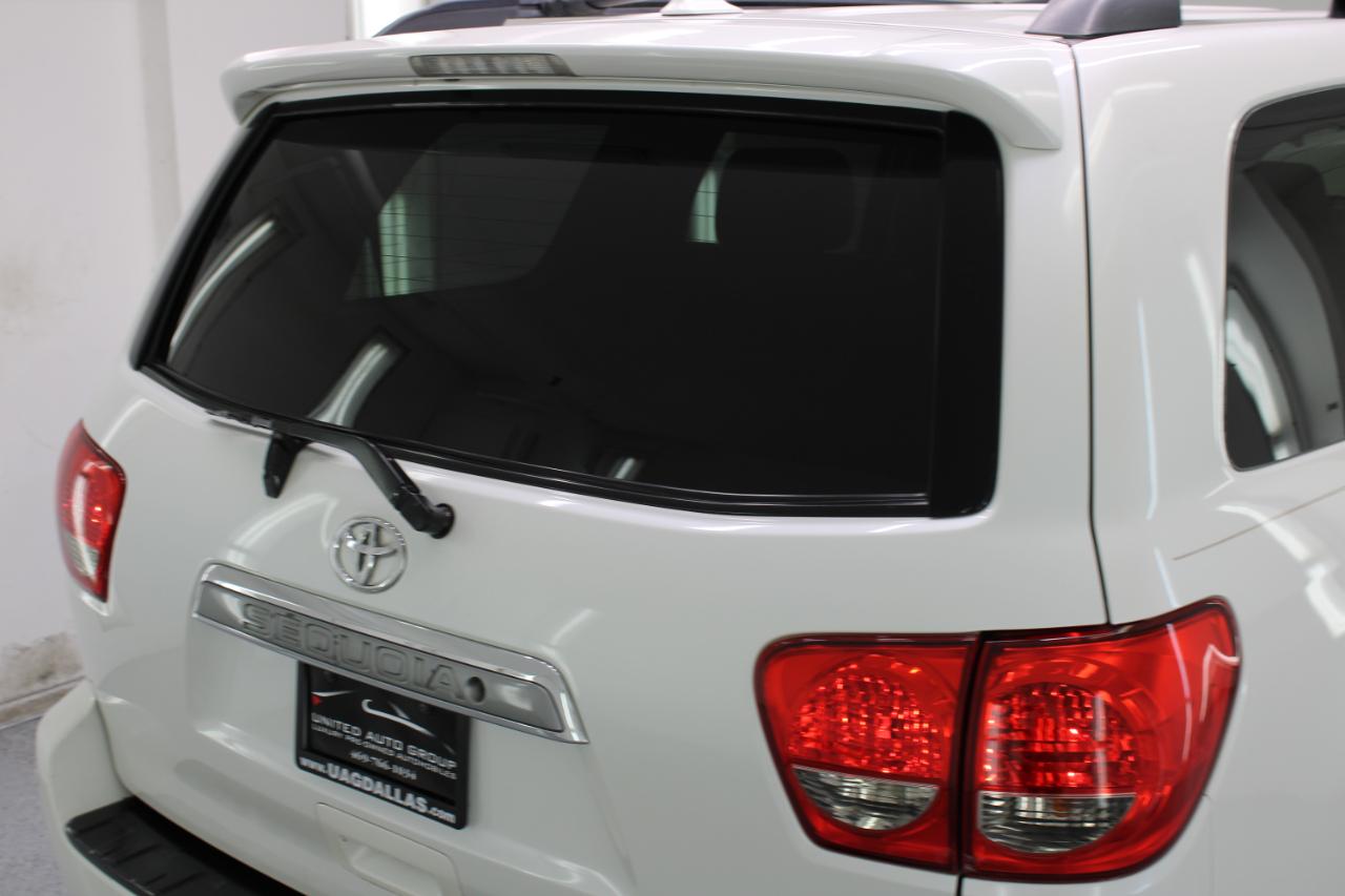 Toyota Sequoia 4WD 5.7L FFV Platinum (Natl) 2012