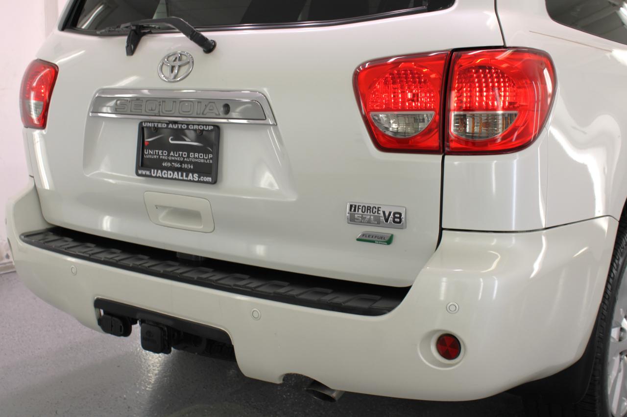 Toyota Sequoia 4WD 5.7L FFV Platinum (Natl) 2012