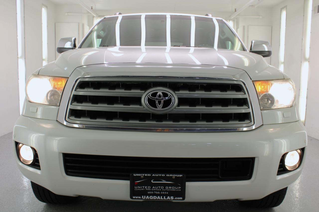 Toyota Sequoia 4WD 5.7L FFV Platinum (Natl) 2012