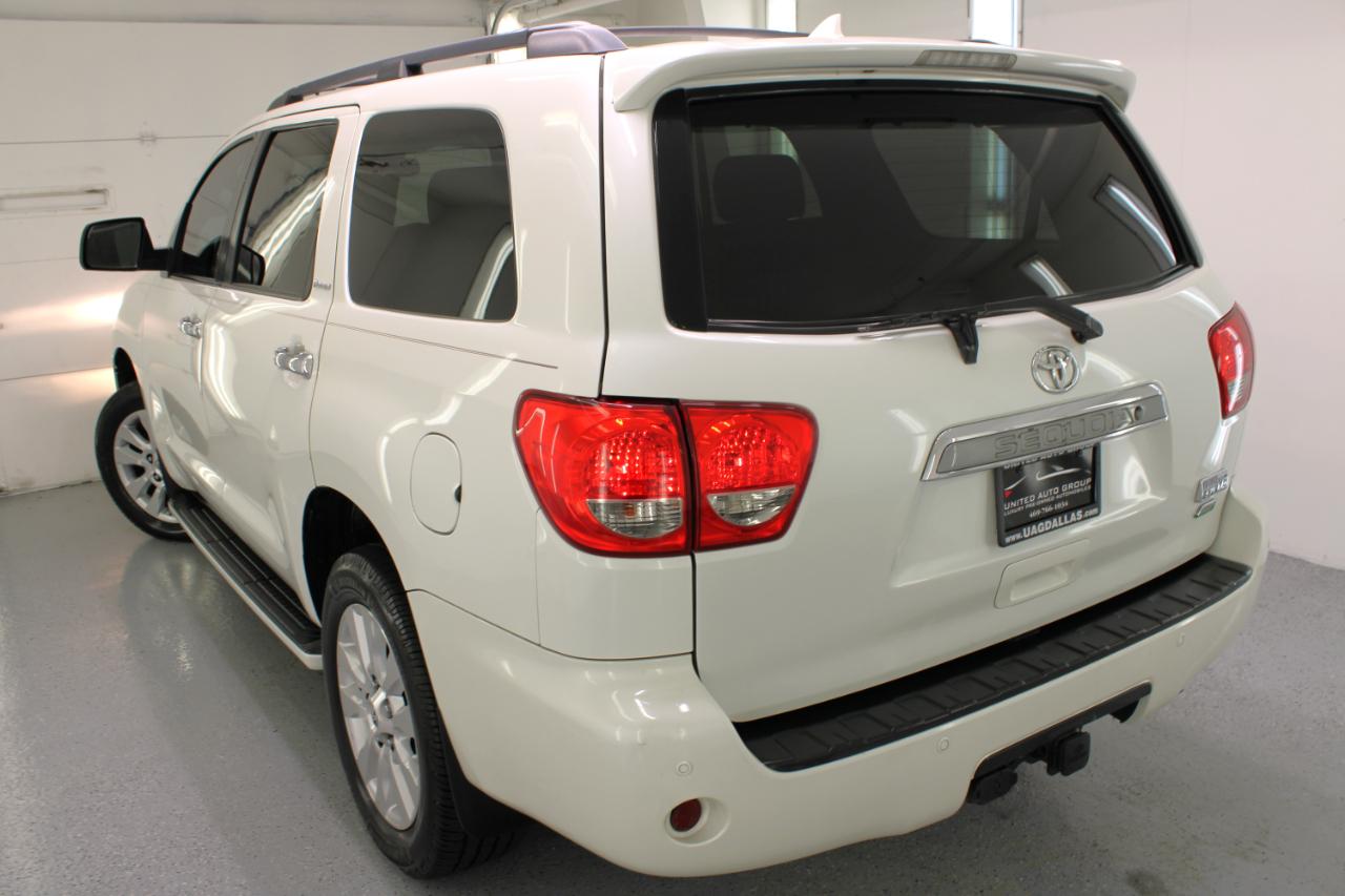 Toyota Sequoia 4WD 5.7L FFV Platinum (Natl) 2012