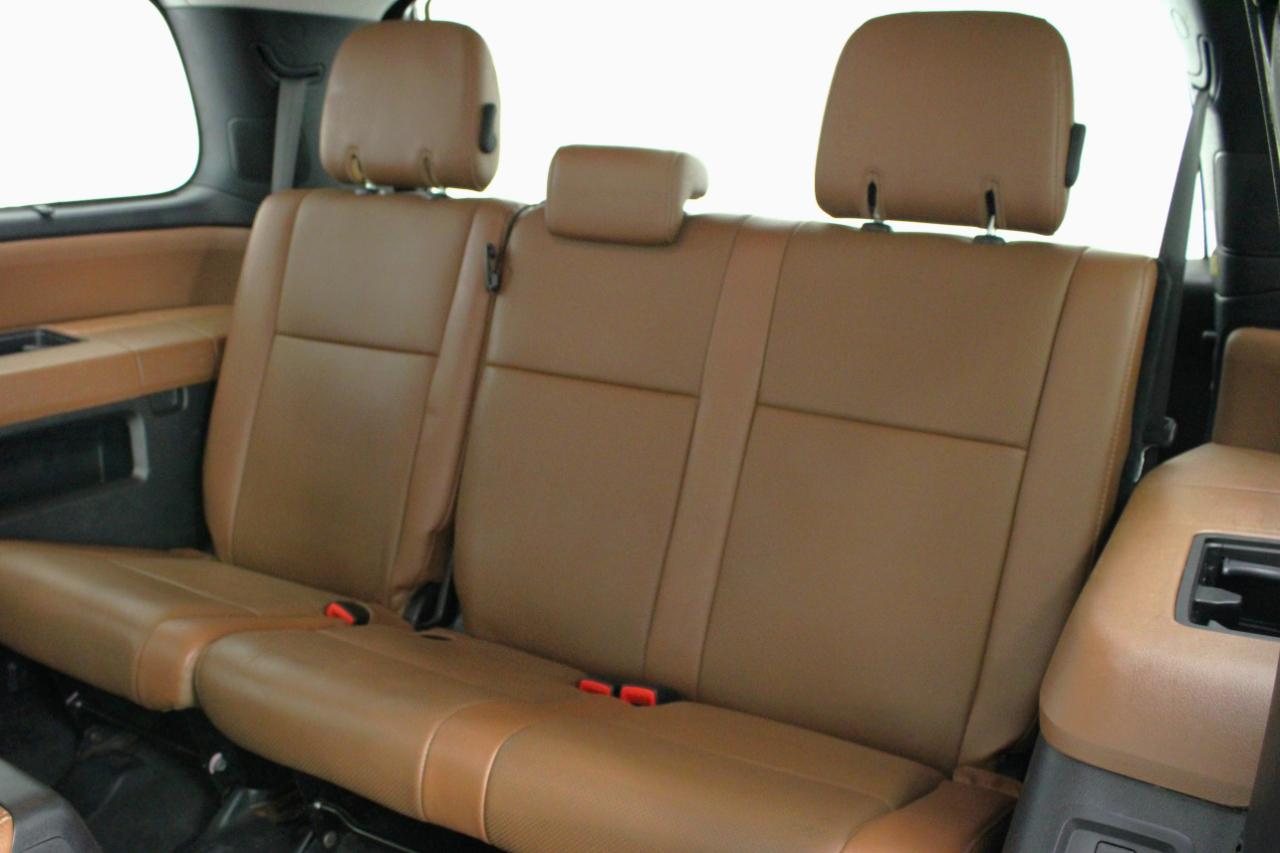 Toyota Sequoia 4WD 5.7L FFV Platinum (Natl) 2012