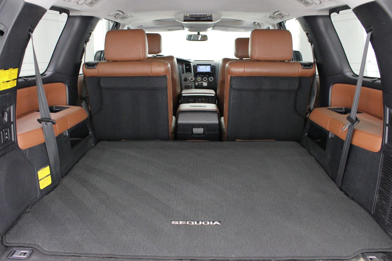 Toyota Sequoia 4WD 5.7L FFV Platinum (Natl) 2012