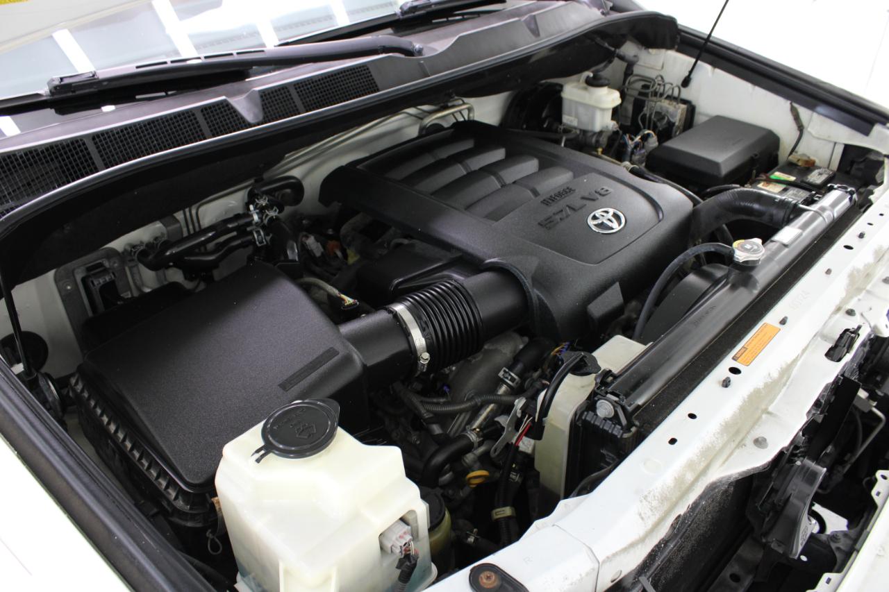 Toyota Sequoia 4WD 5.7L FFV Platinum (Natl) 2012