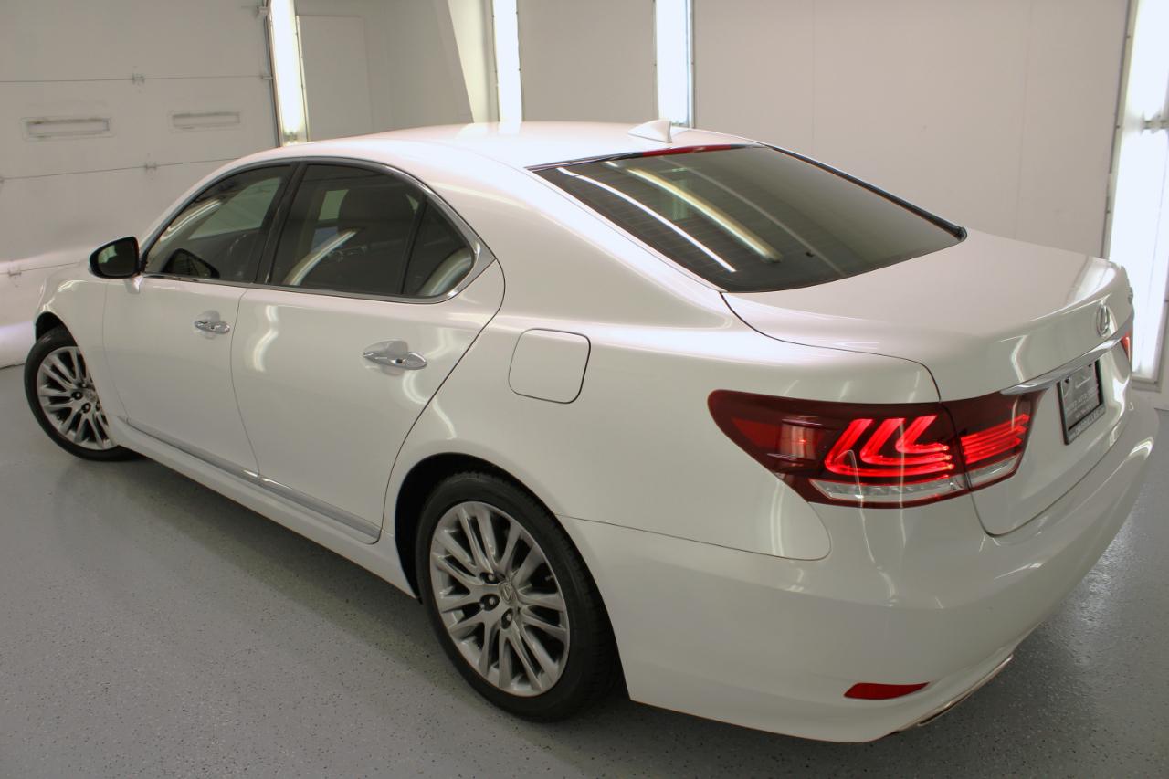 Lexus LS LS 460 RWD 2017