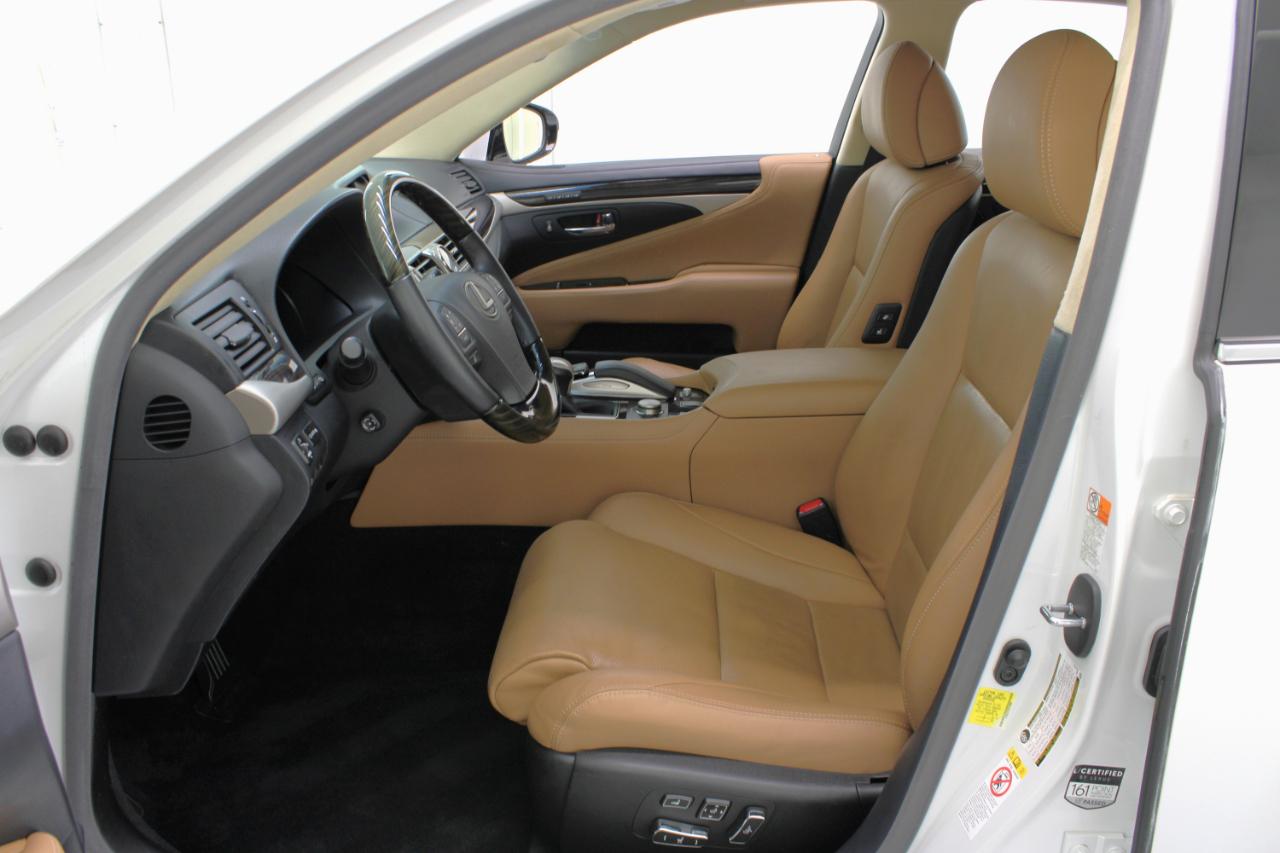 Lexus LS LS 460 RWD 2017