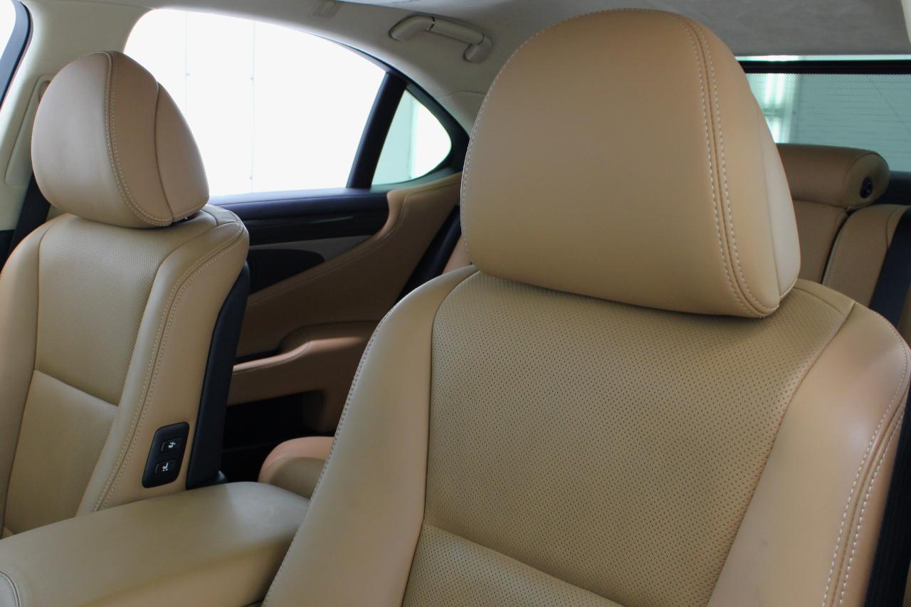 Lexus LS LS 460 RWD 2017